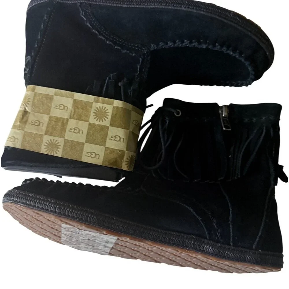 UGG Kyleigh Fringe Suede Boots Black New In Box Kids Size 4 Fits Womens 6
